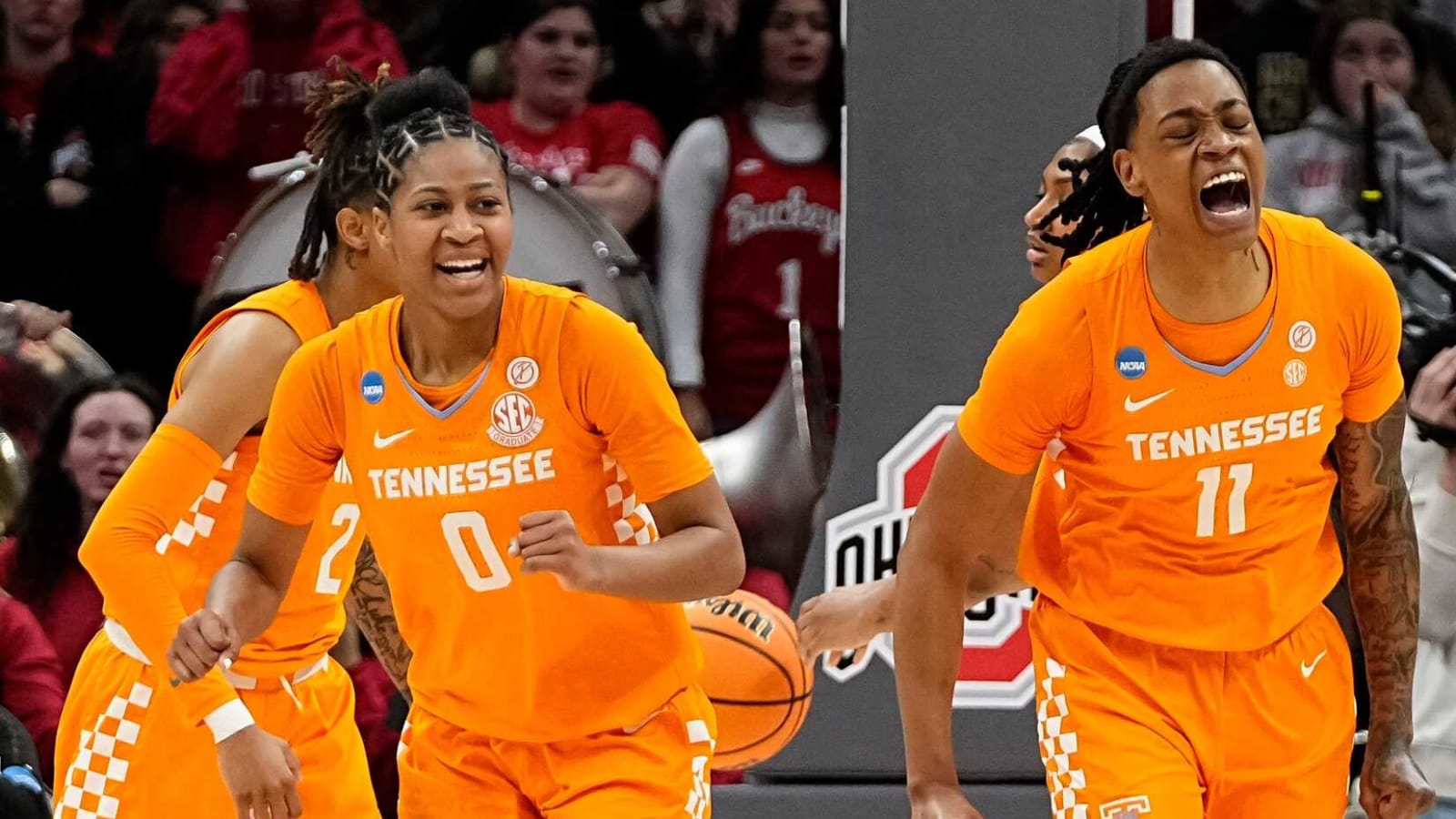 Sunday women's tournament winners, losers: Bad day for Big 10