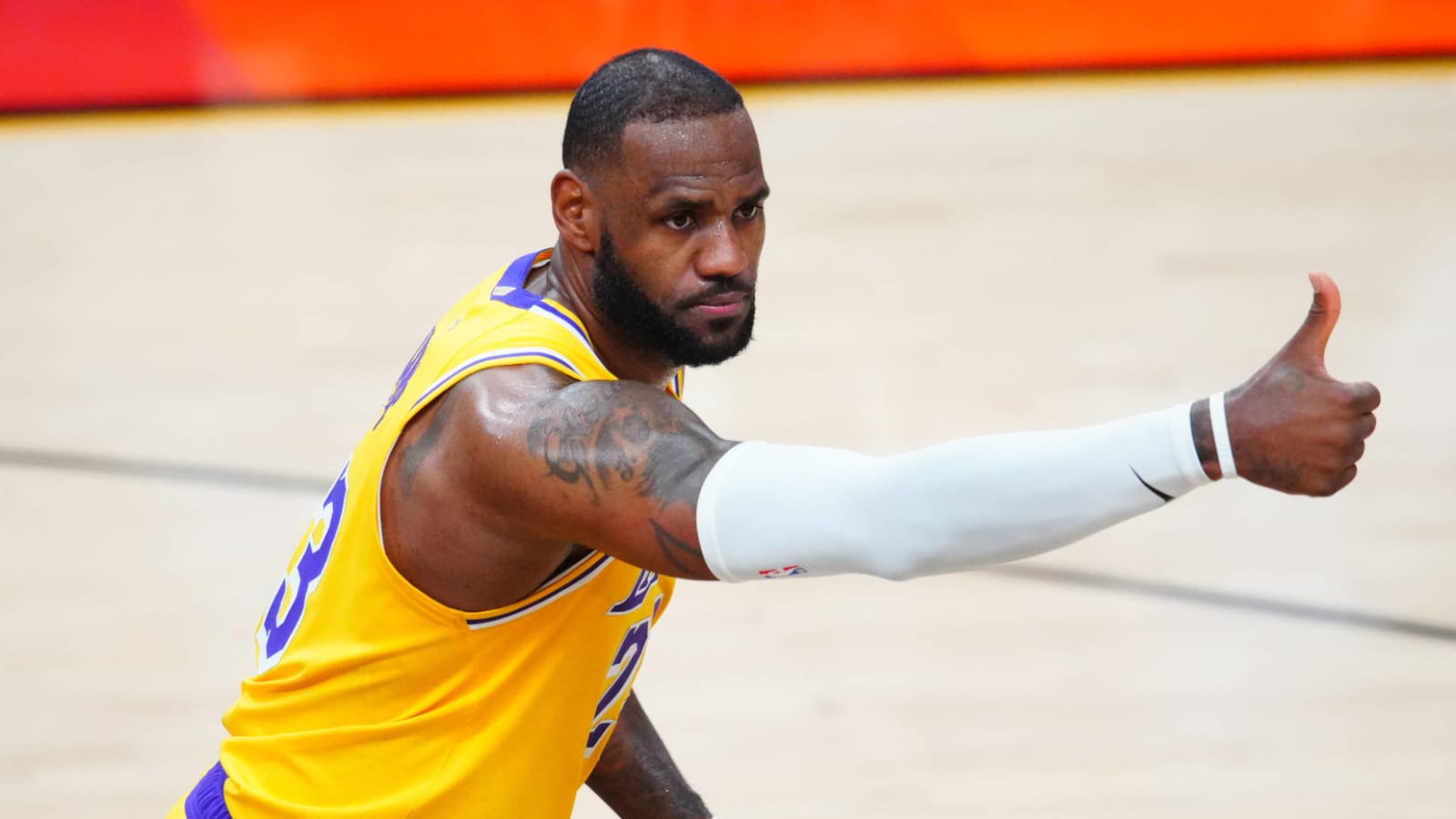 LeBron reacts to Lakers' trade for Westbrook