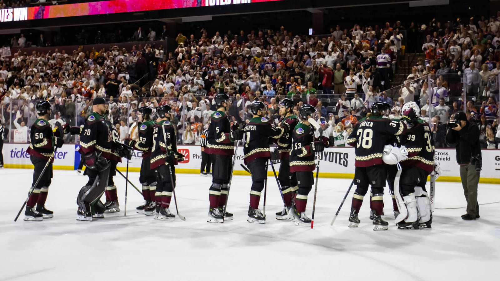 NHL approves sale, relocation of Arizona Coyotes