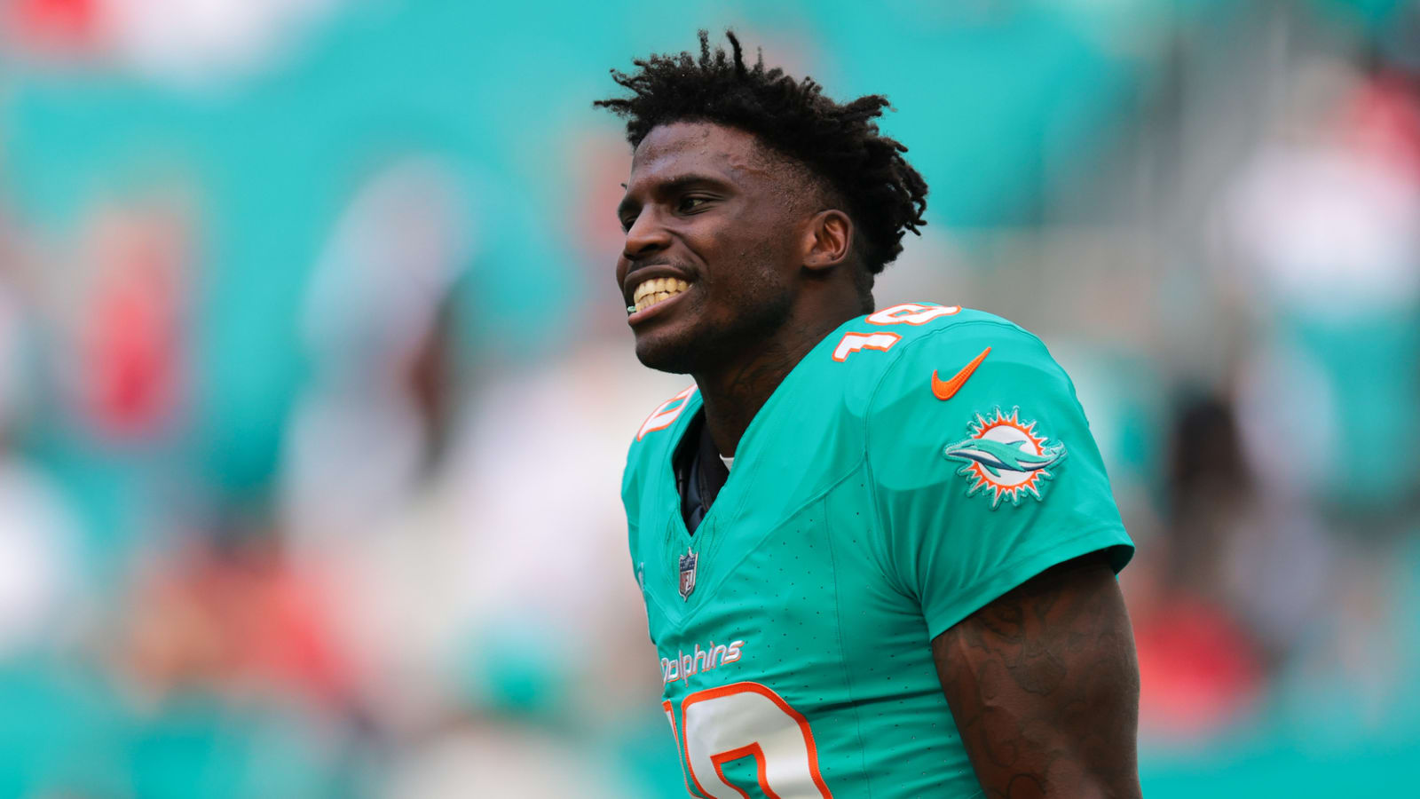 Dolphins GM addresses whether WR Tyreek Hill has requested a trade