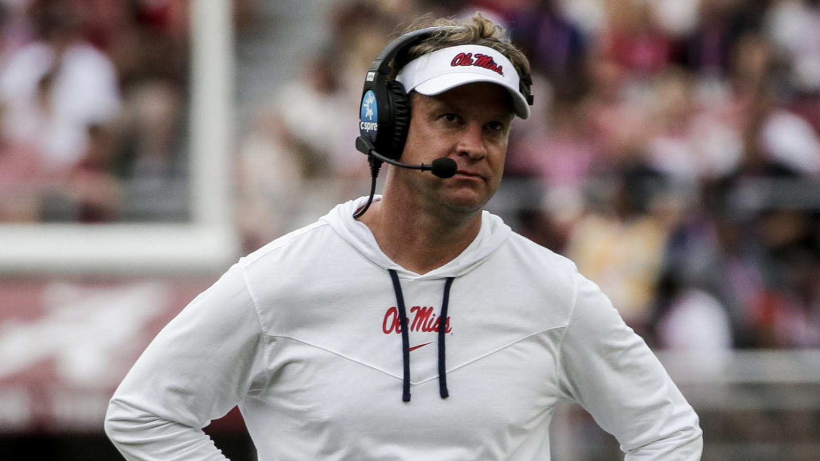 Ole Miss offers free popcorn after Lane Kiffin gaffe