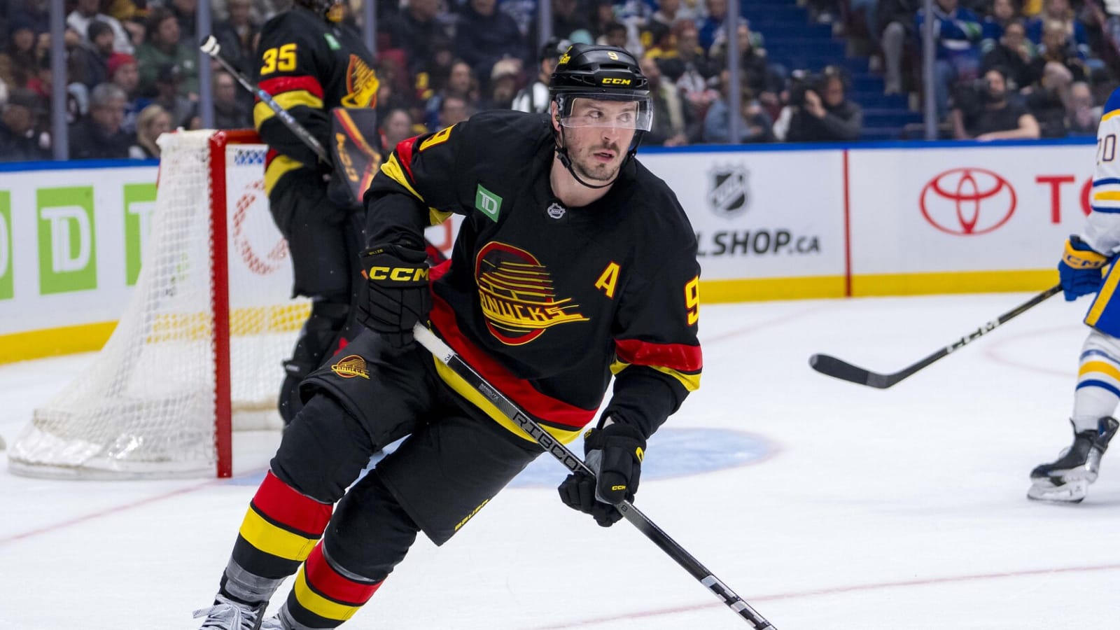 Details emerge regarding Canucks-Rangers' J.T. Miller trade that fell through