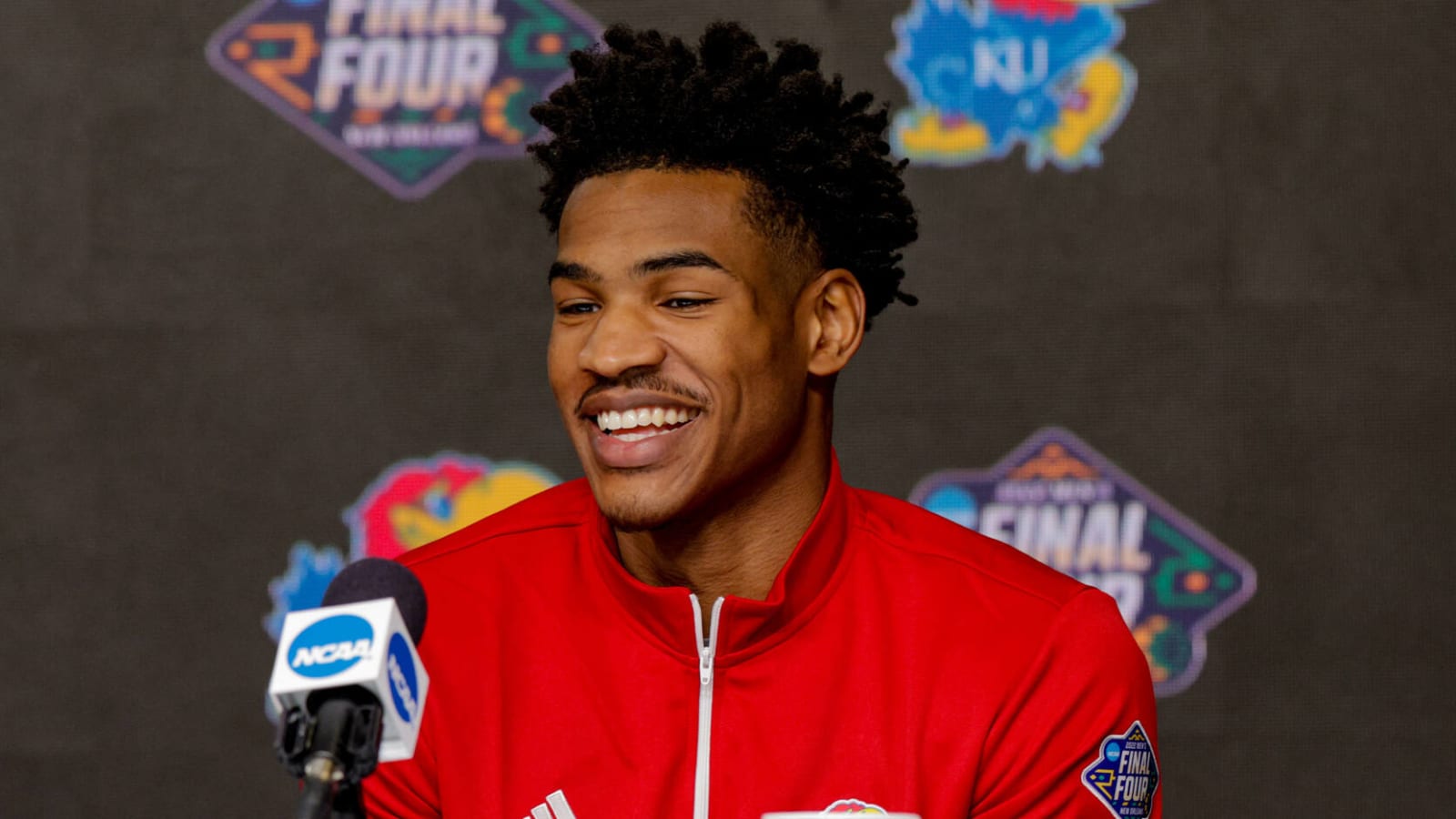 Kansas' Ochai Agbaji declares for 2022 NBA Draft