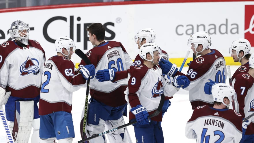 Avalanche beat Jets to advance to NHL playoffs second round