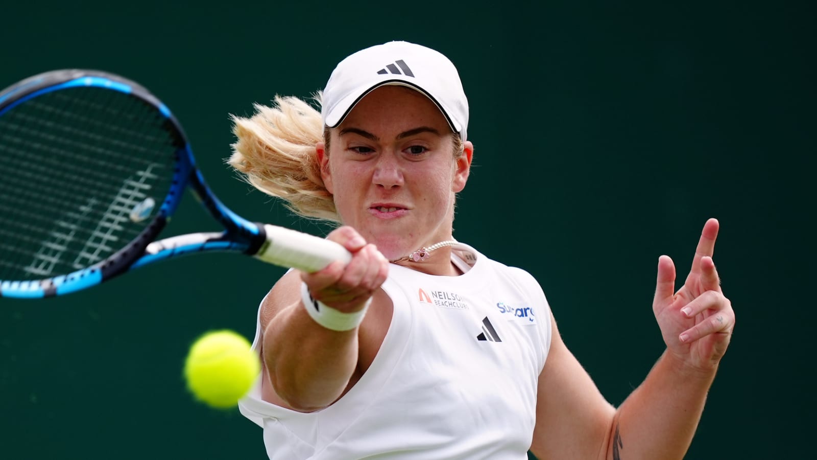 Sonay Kartal becomes first British player since 1997 to accomplish this feat