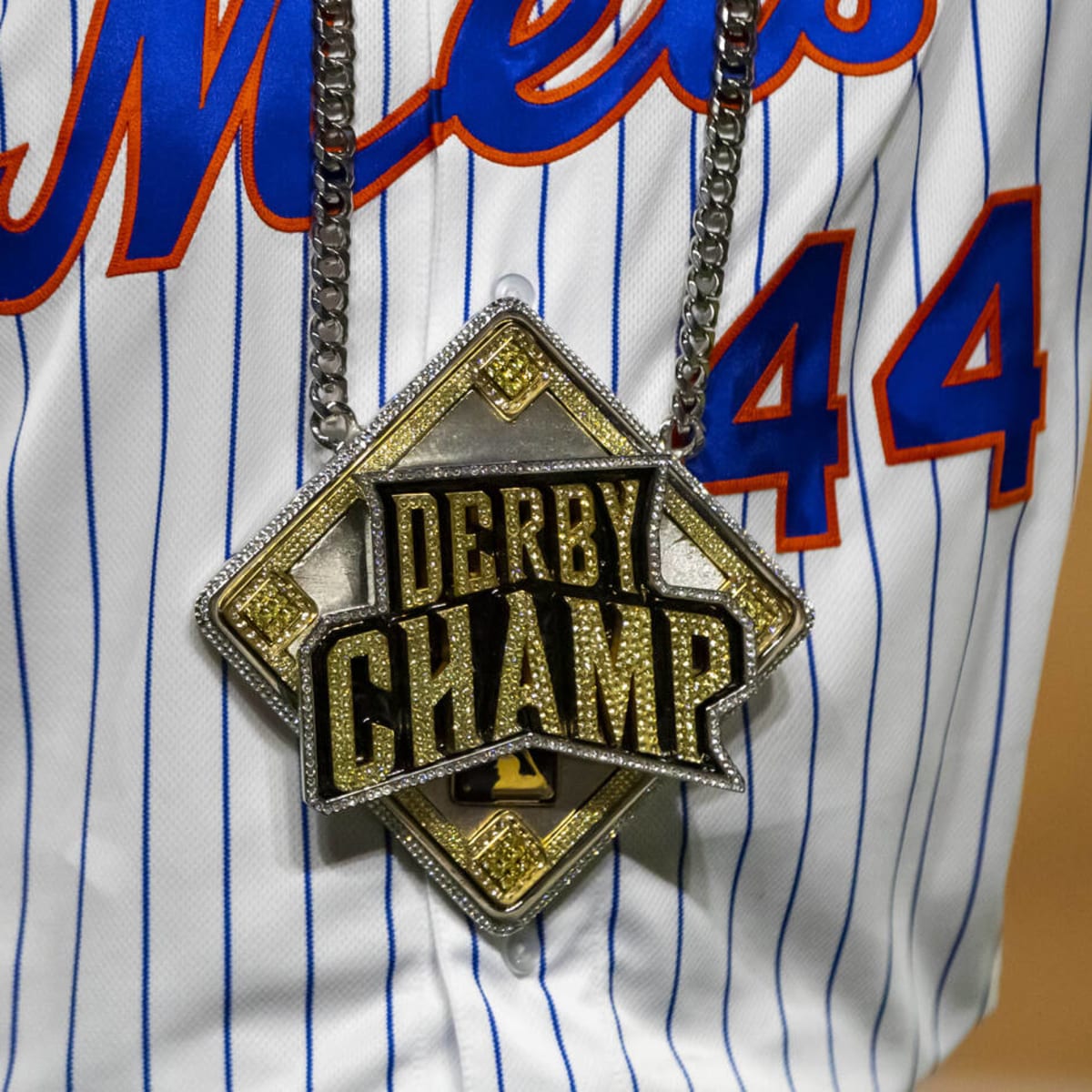 MLB Home Run Derby Champ Winner To Receive Flashy Chain, 525 Swarovski  Crystals