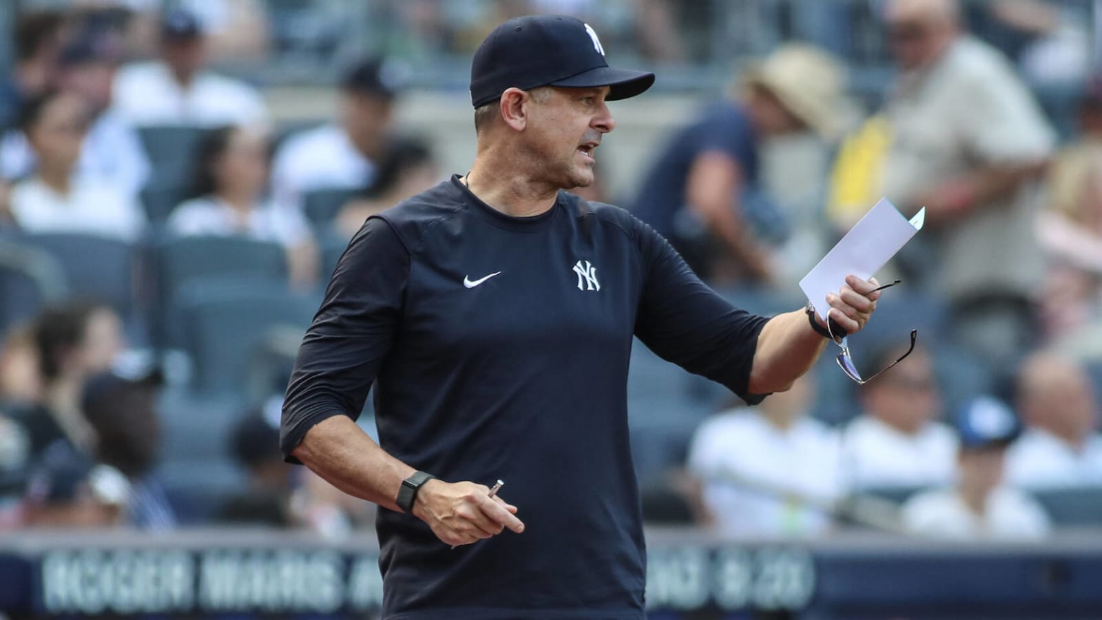 Yankees react to overturned call