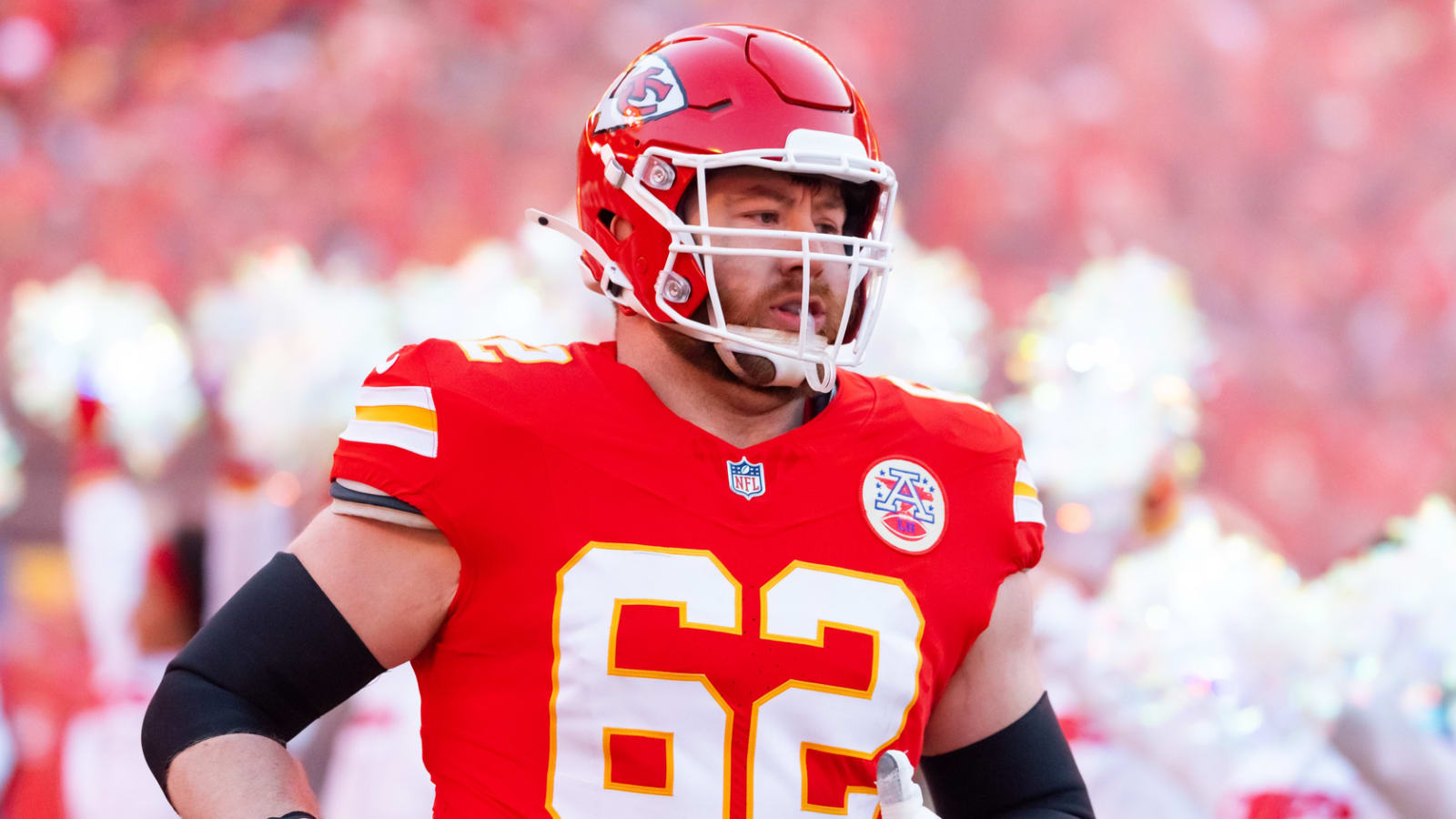 Chiefs to trade three-time Pro Bowl guard to Bears