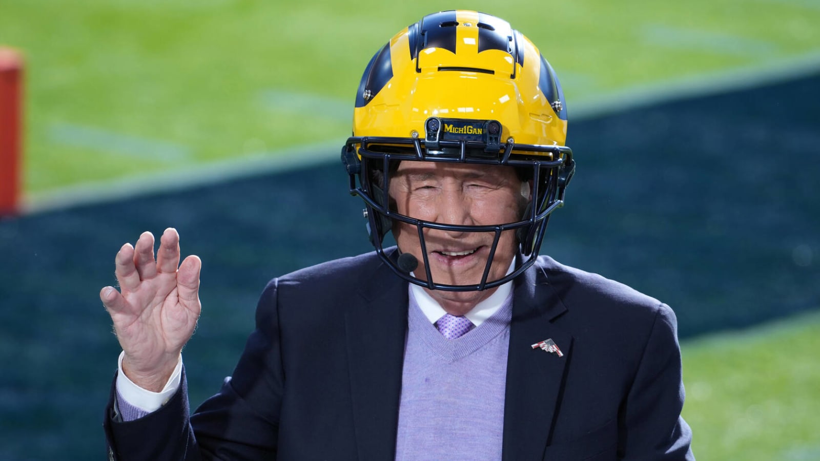 It sounds like Lee Corso is ready for 'College GameDay' to start