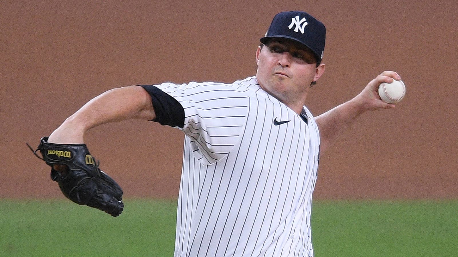 Amid struggles, Zack Britton asked out of Yankees’ closer role