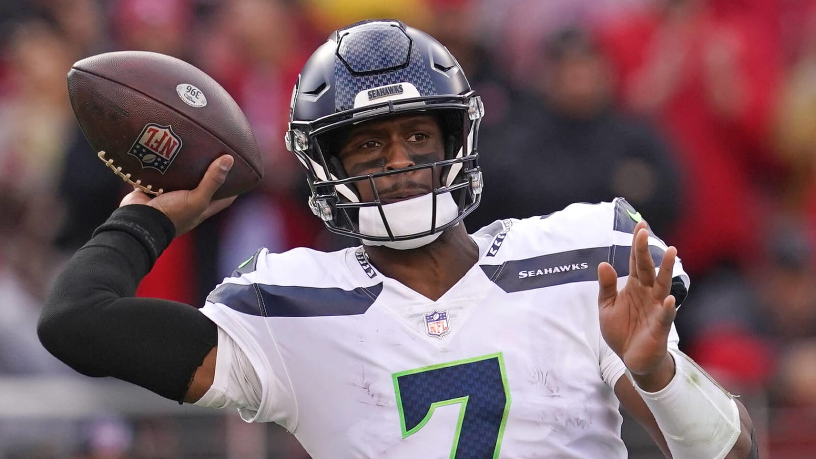 Seahawks' Geno Smith embracing 'year-by-year' mindset despite contract
