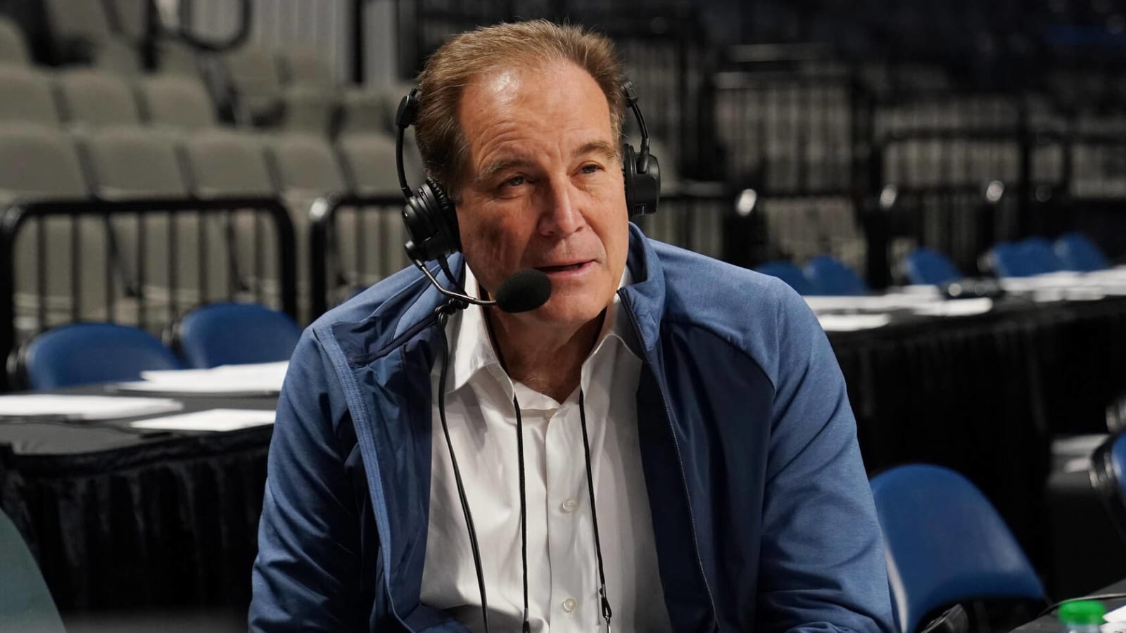 CBS' Jim Nantz blasts critics of partner Tony Romo