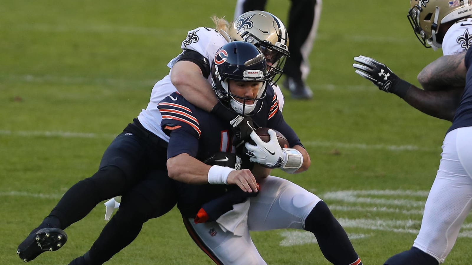 Bears QB Mitchell Trubisky doesn't need shoulder surgery