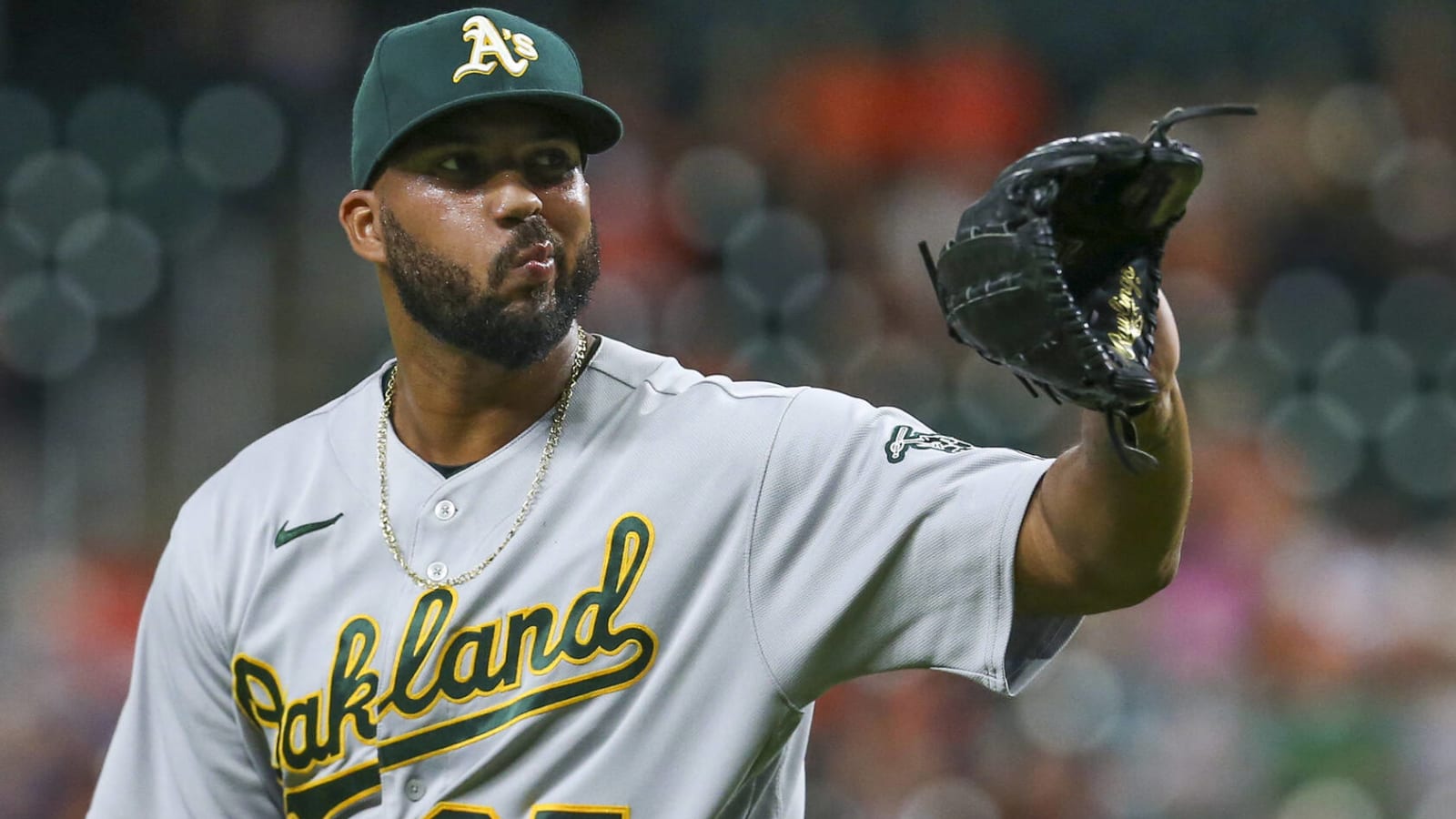 Athletics reliever Deolis Guerra undergoes Tommy John surgery