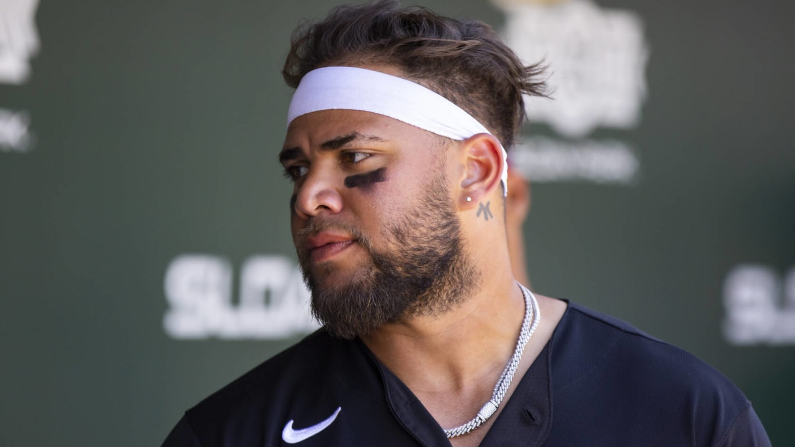 White Sox activate Moncada, Kelly; Bummer placed on IL