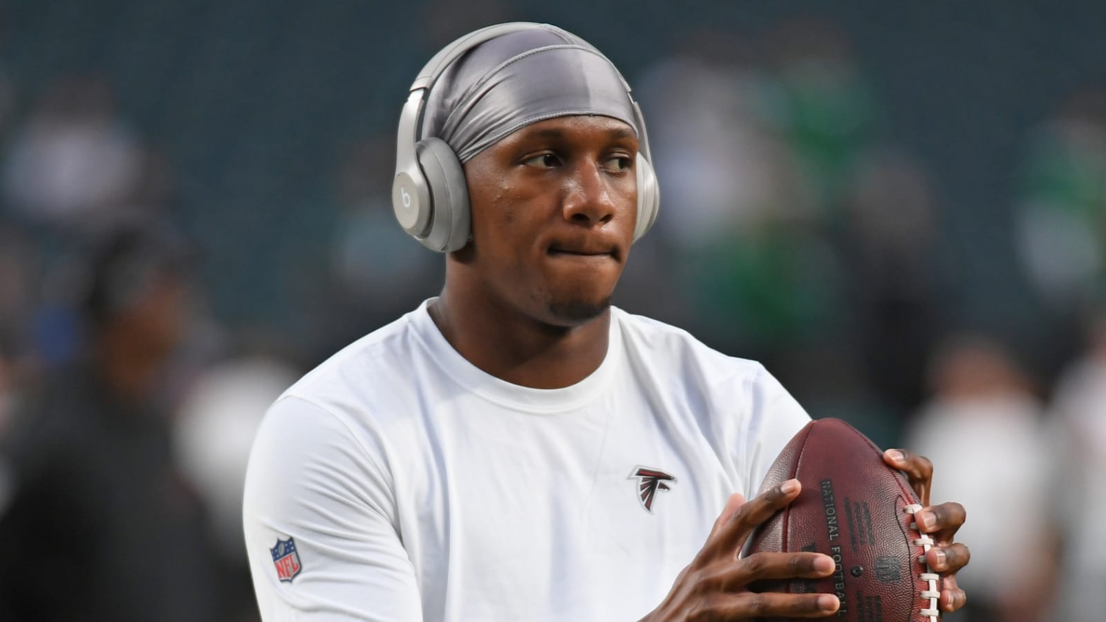 Falcons bench Cousins for rookie Penix Jr. 'moving forward'