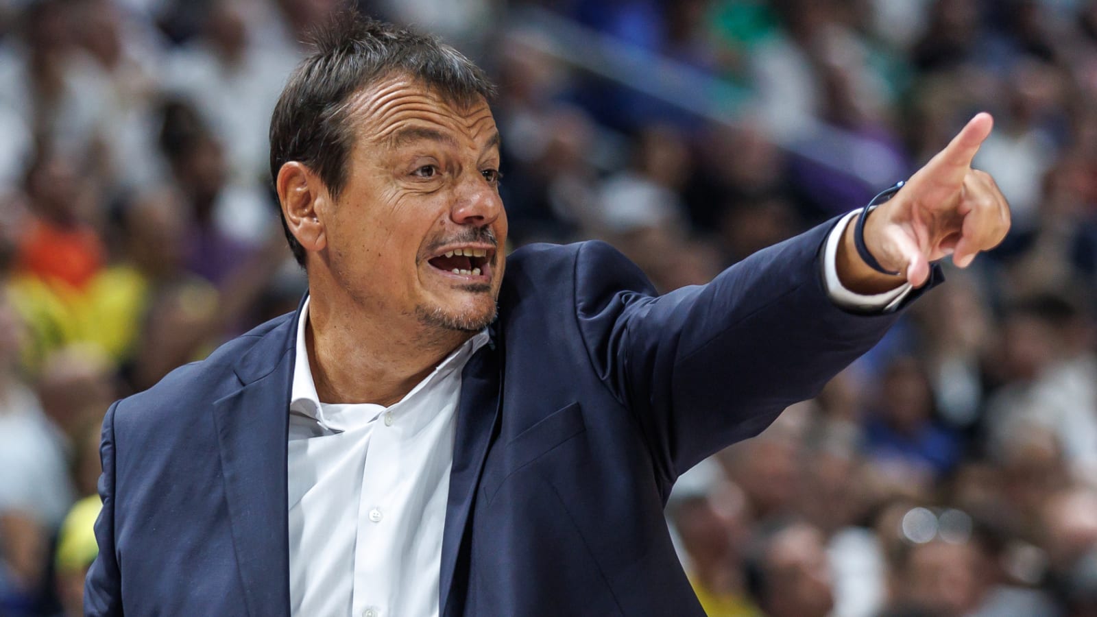 EuroLeague champ takes swipe at Celtics over 'world champions' title