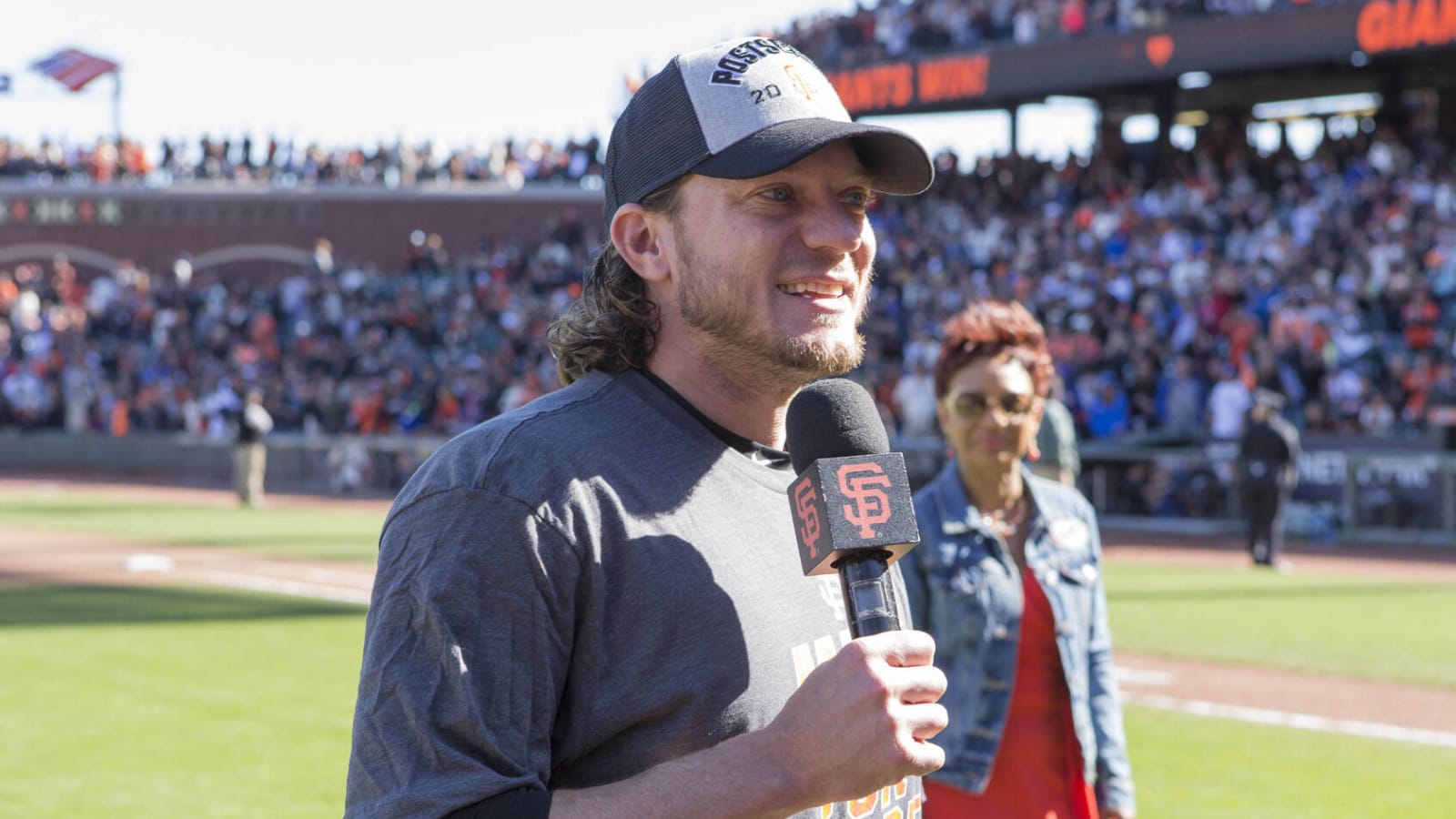 Jake Peavy to throw out first pitch before Game 4 of NLDS