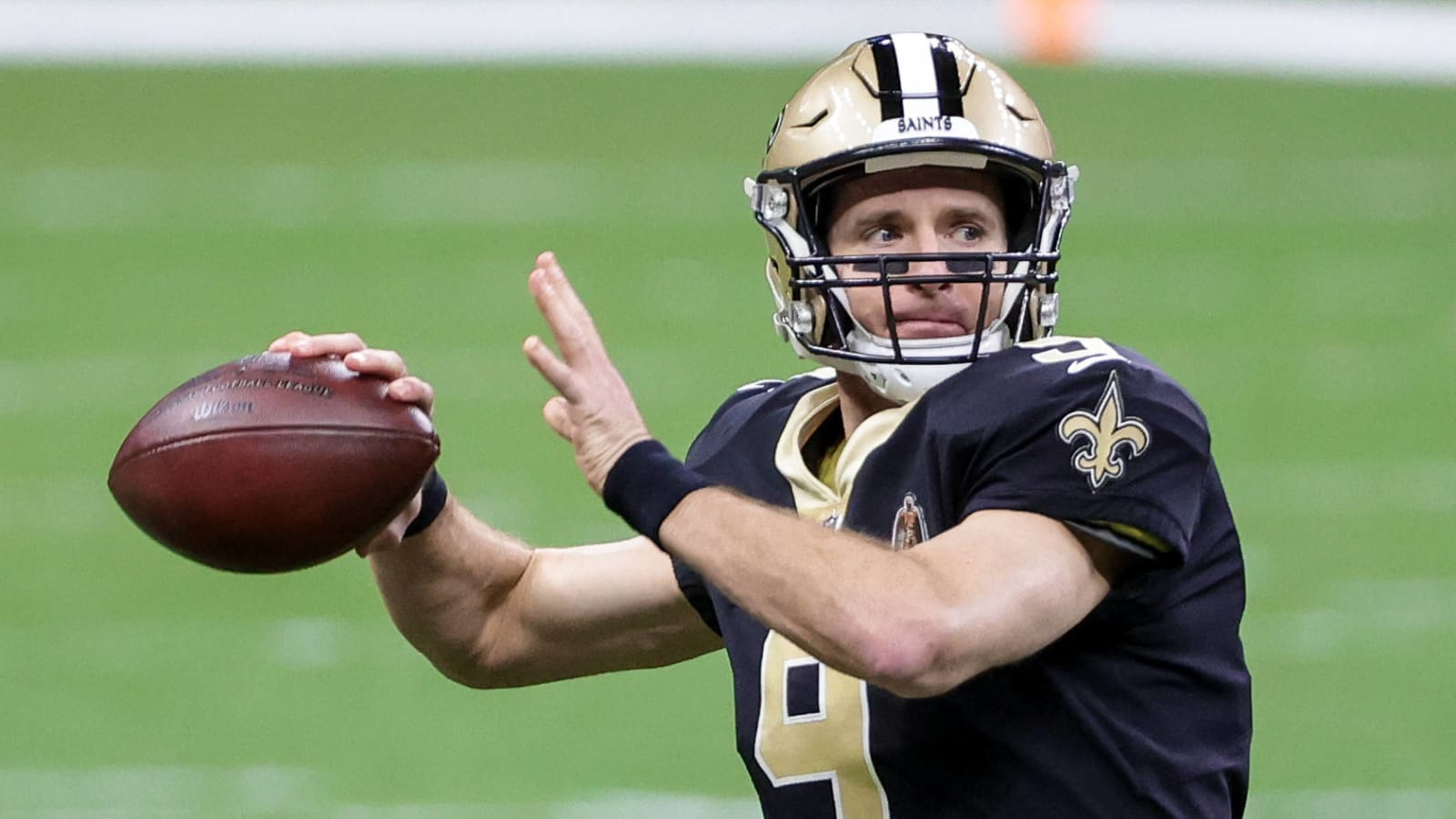 Drew Brees restructures contract to save Saints $24M