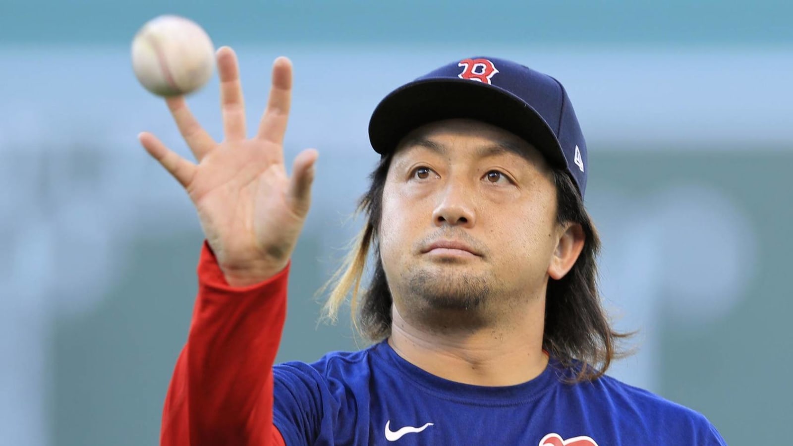 Red Sox reliever Hirokazu Sawamura dealing with hamstring injury
