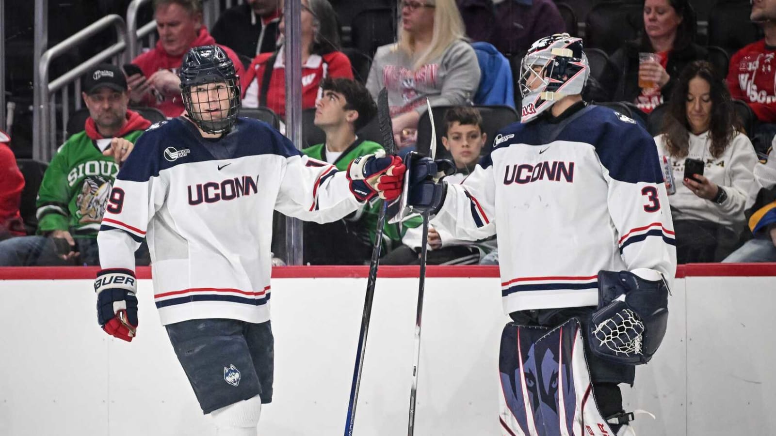Rangers closing in on signing goaltender Callum Tung