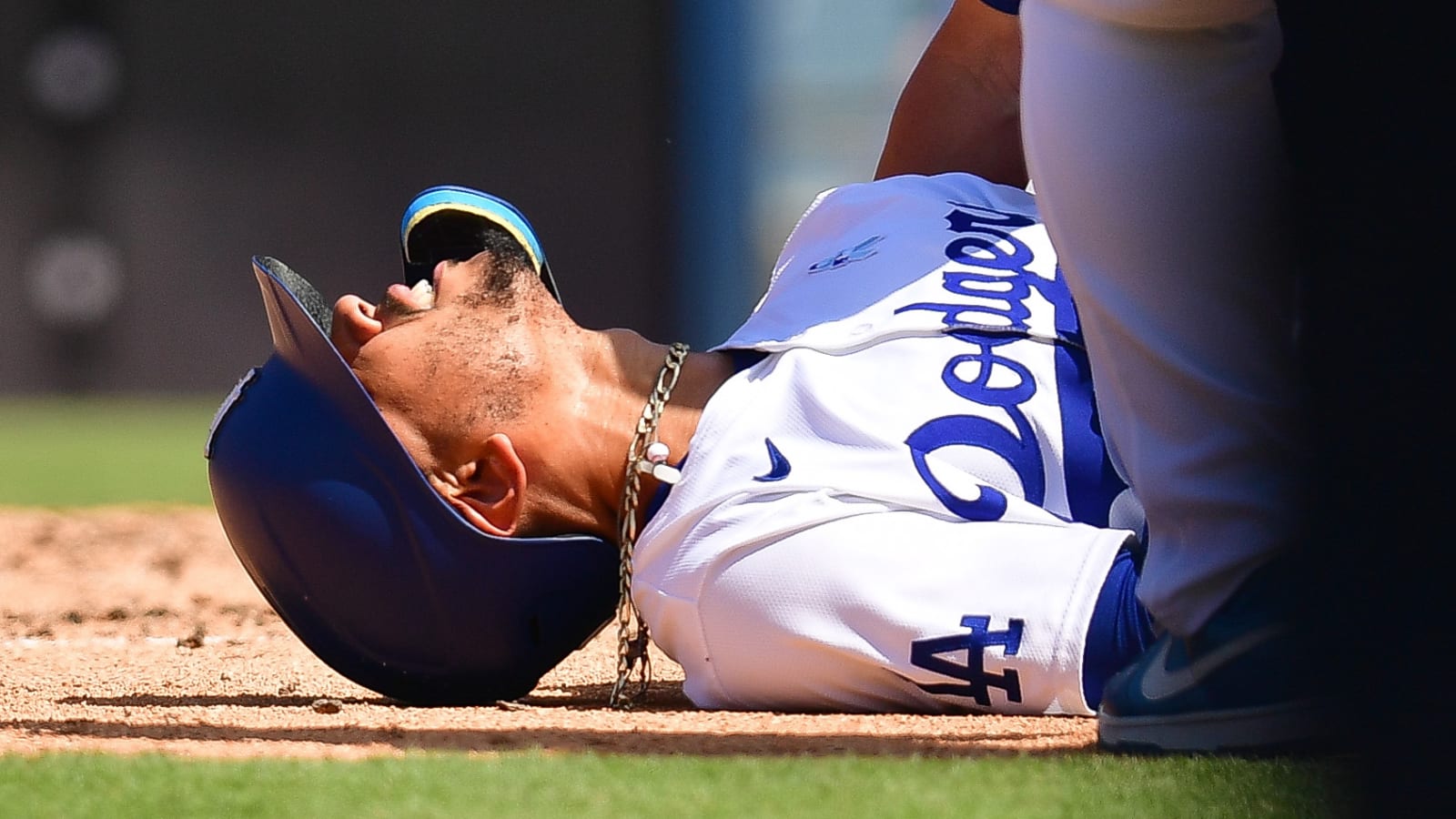 Dodgers star will miss 'some time' with broken bone in left wrist