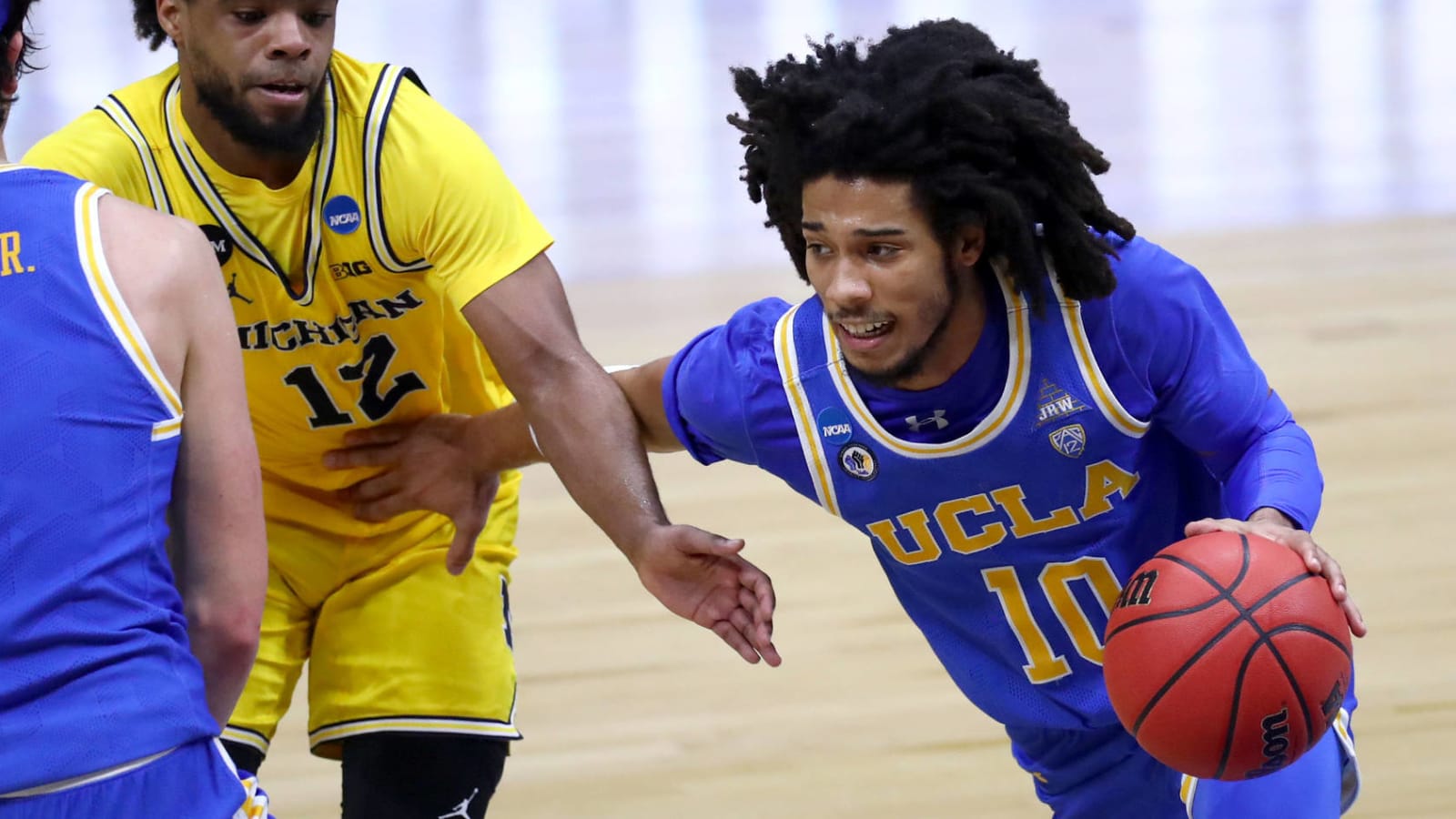 Watch: Tyger Campbell stares down Michigan bench after 3-pointer