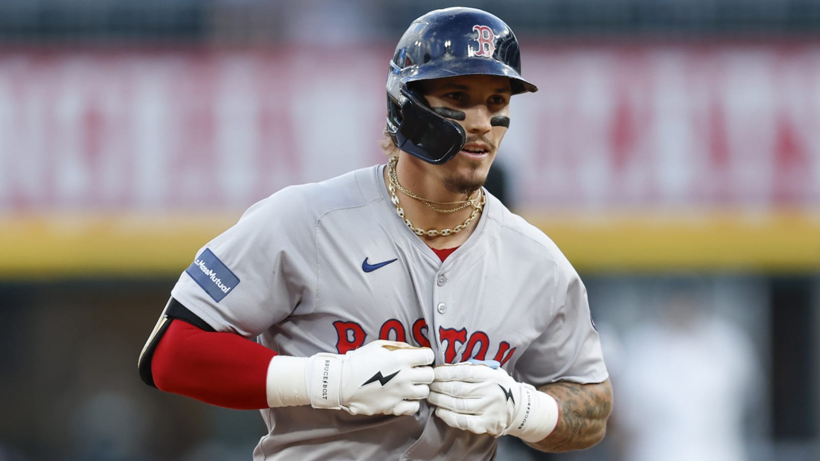 Red Sox yet to discuss extension with surging outfielder