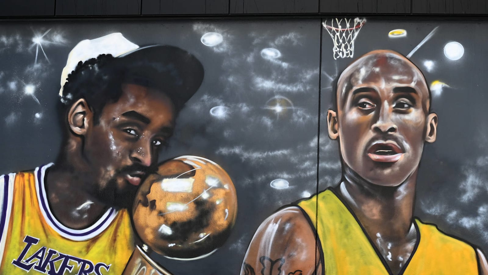 Kobe Bryant mural revealed in 'NBA 2K21 Neighborhood'