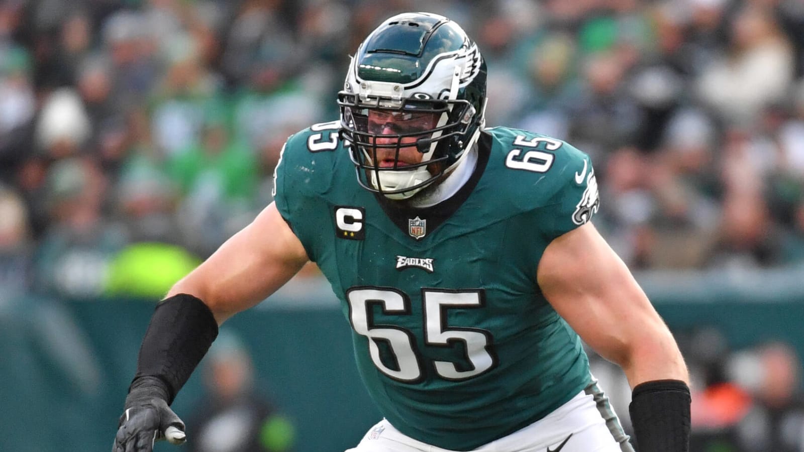 Eagles OT rips teammates for how they acted during loss Yardbarker