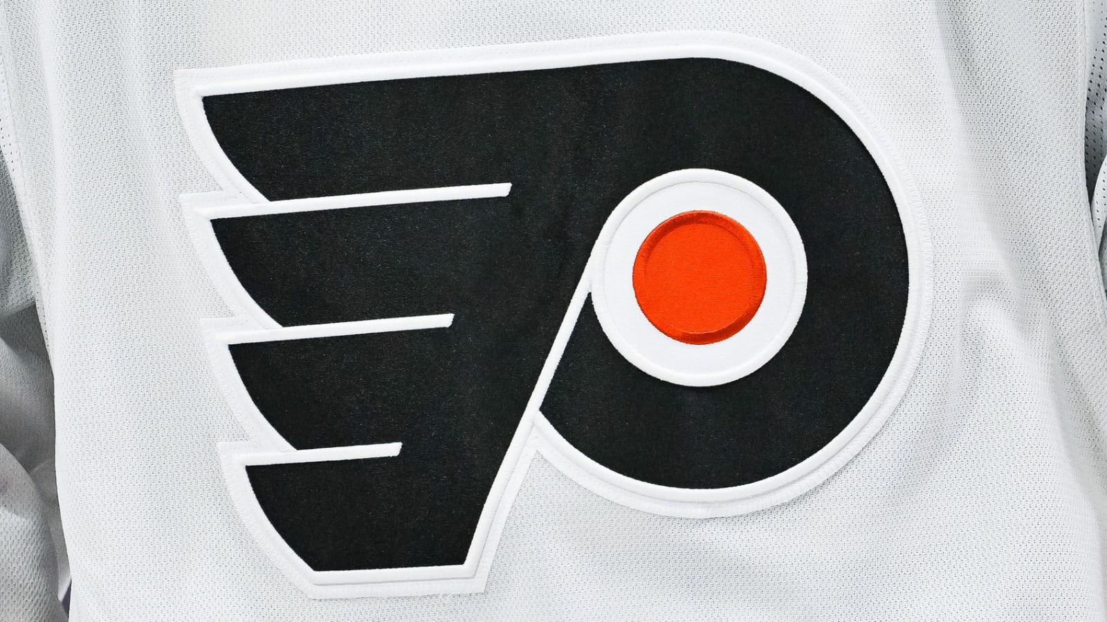 Way-Too-Early Flyers 2025 Mock Draft; A No. 1 Center?