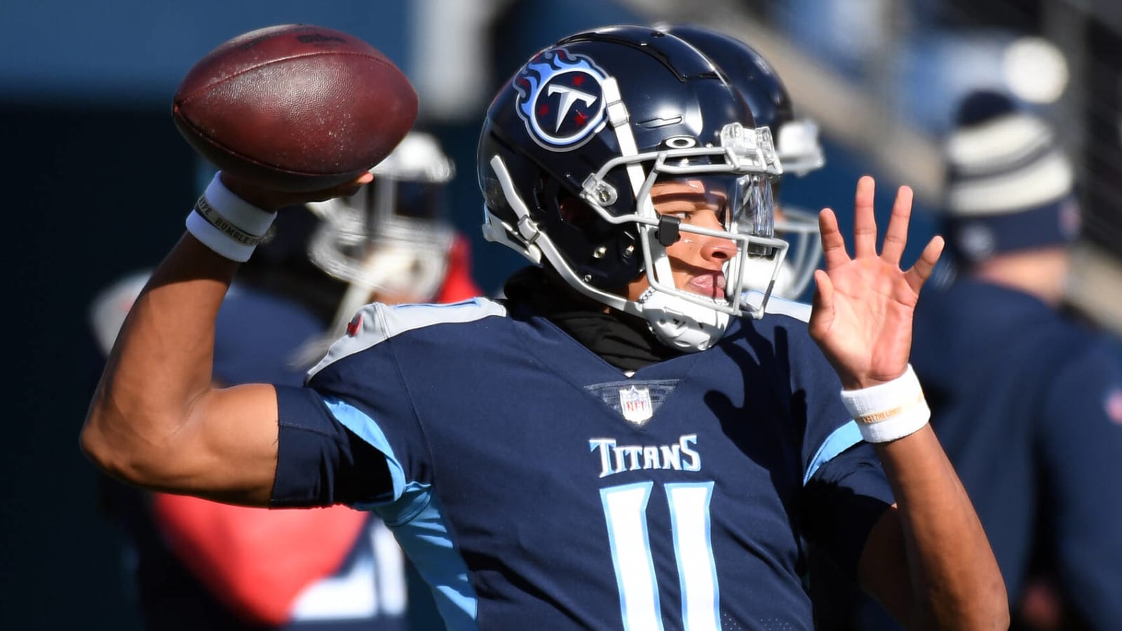 Titans expected to start Joshua Dobbs at QB