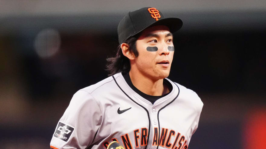 Giants outfielder out for season due to injury