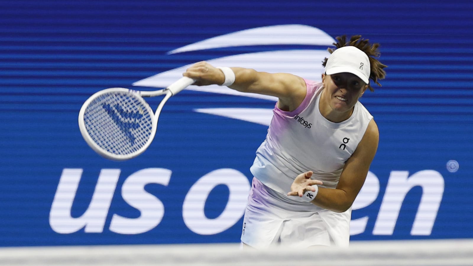 Serena Williams’ ex-coach backs Iga Swiatek to become a ‘legend’ under newly-appointed coach Wim Fissette