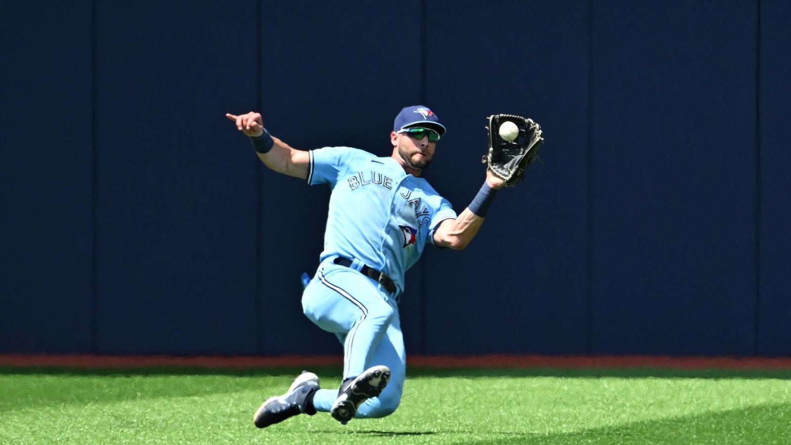 Kevin Kiermaier talks about free agency, playing on turf, and possibly joining the Yankees