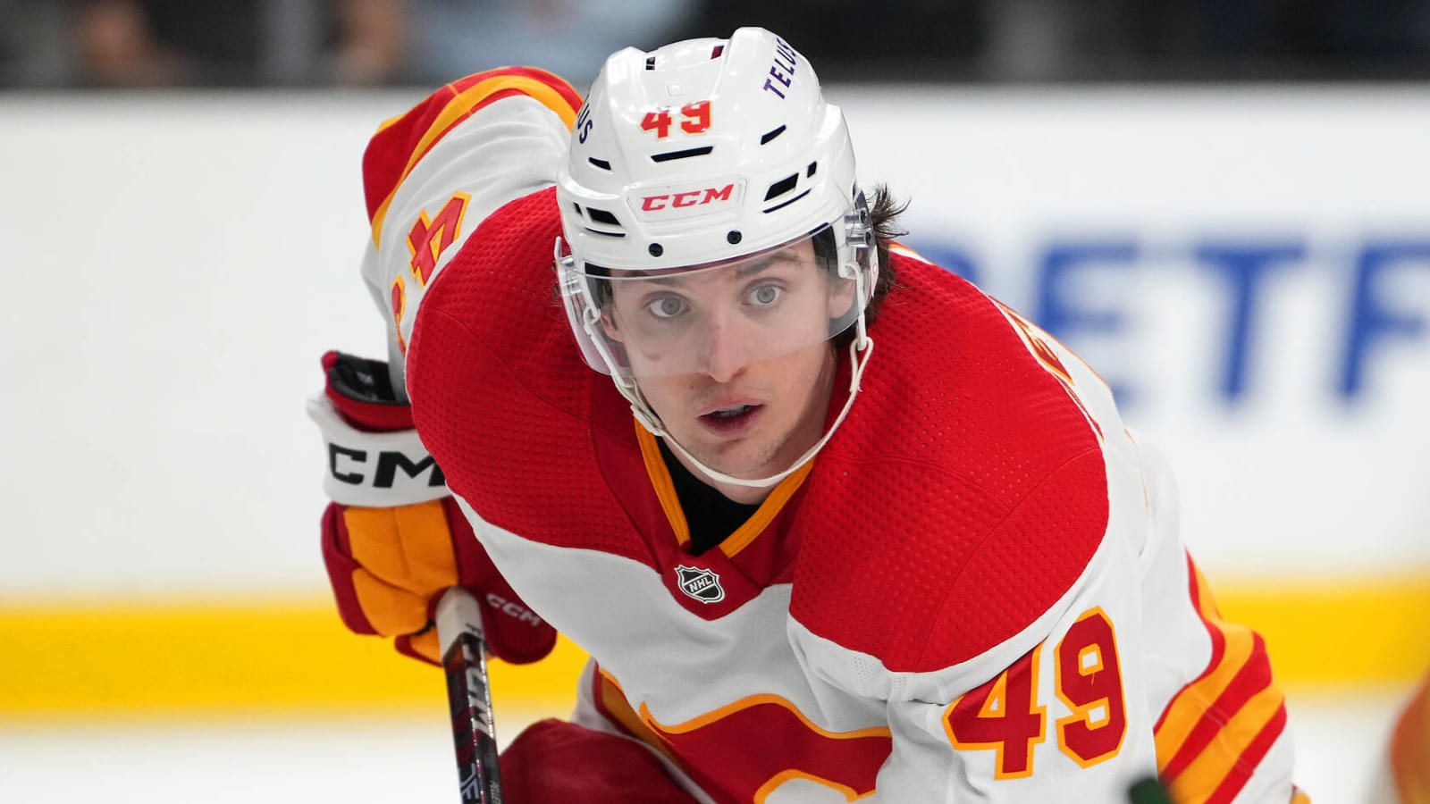 Flames forward out indefinitely with shoulder injury