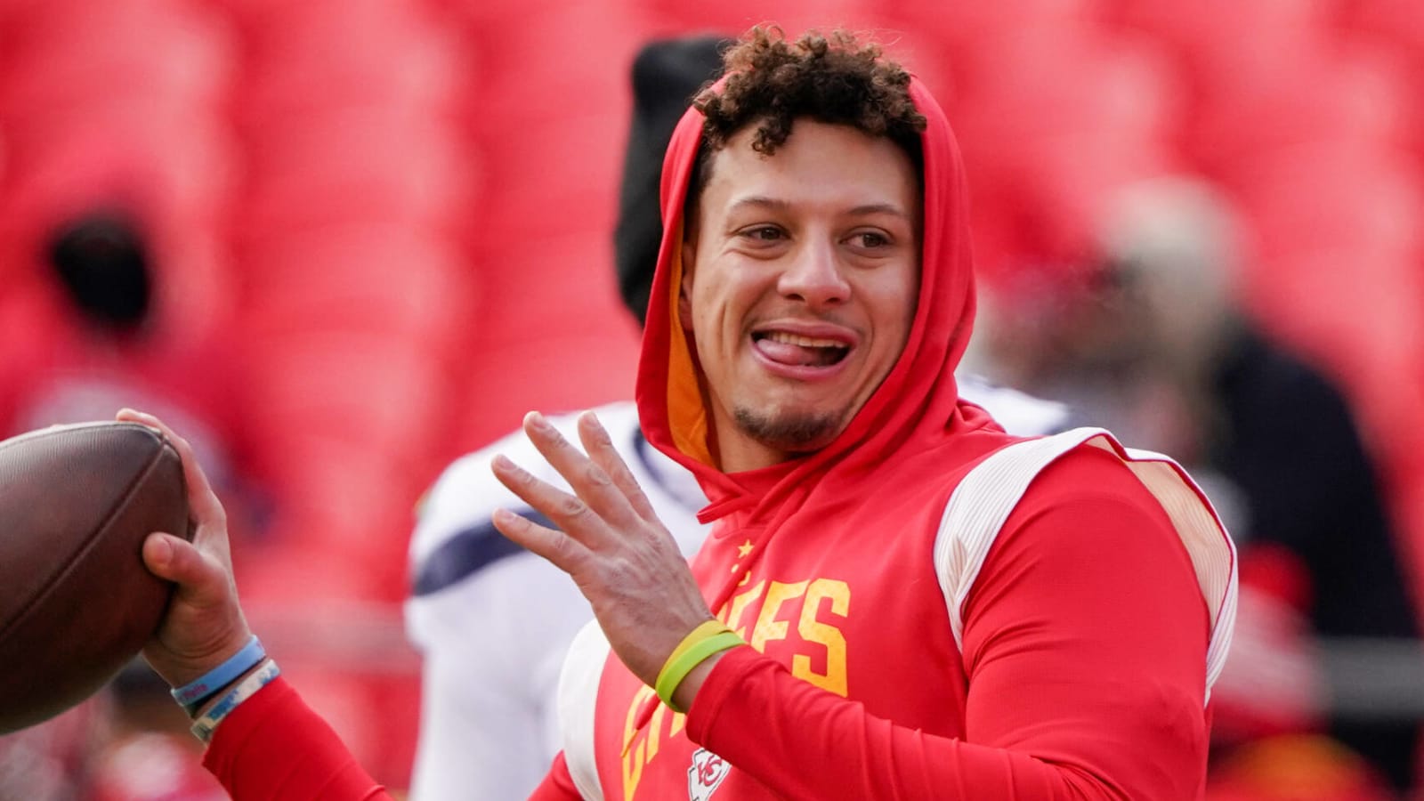 Chiefs to 'assess' Patrick Mahomes contract after Joe Burrow deal