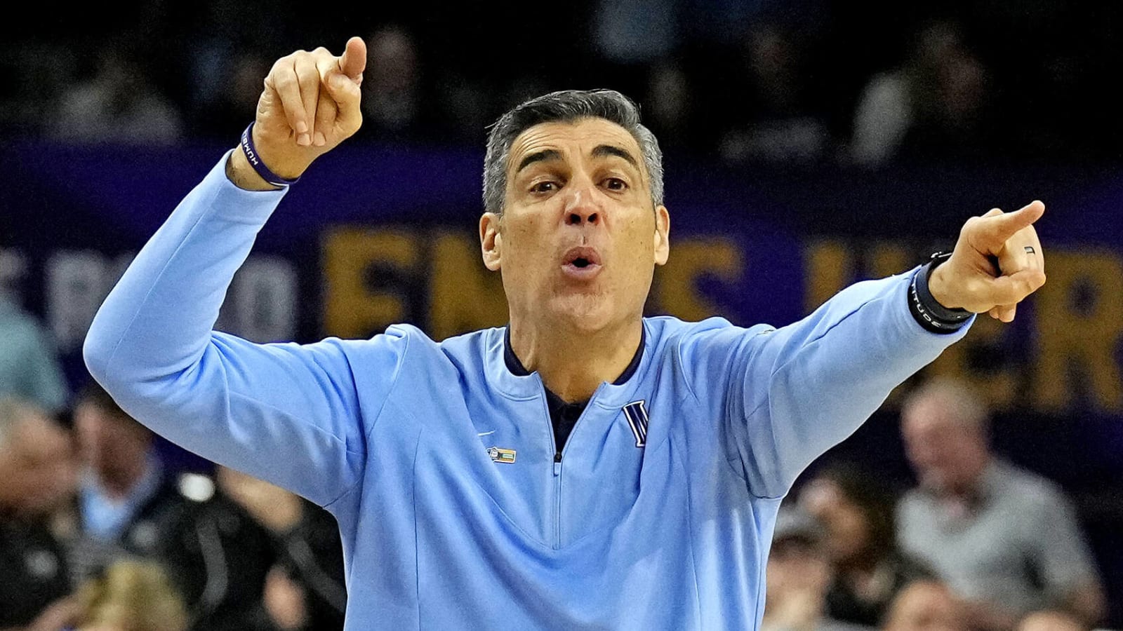 Another college coaching legend was linked to Lakers HC job