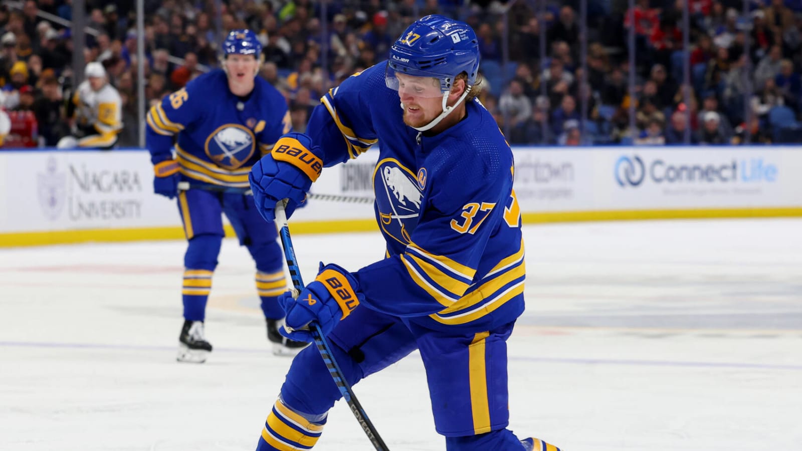 Avalanche Acquire Casey Mittelstadt For Bo Byram