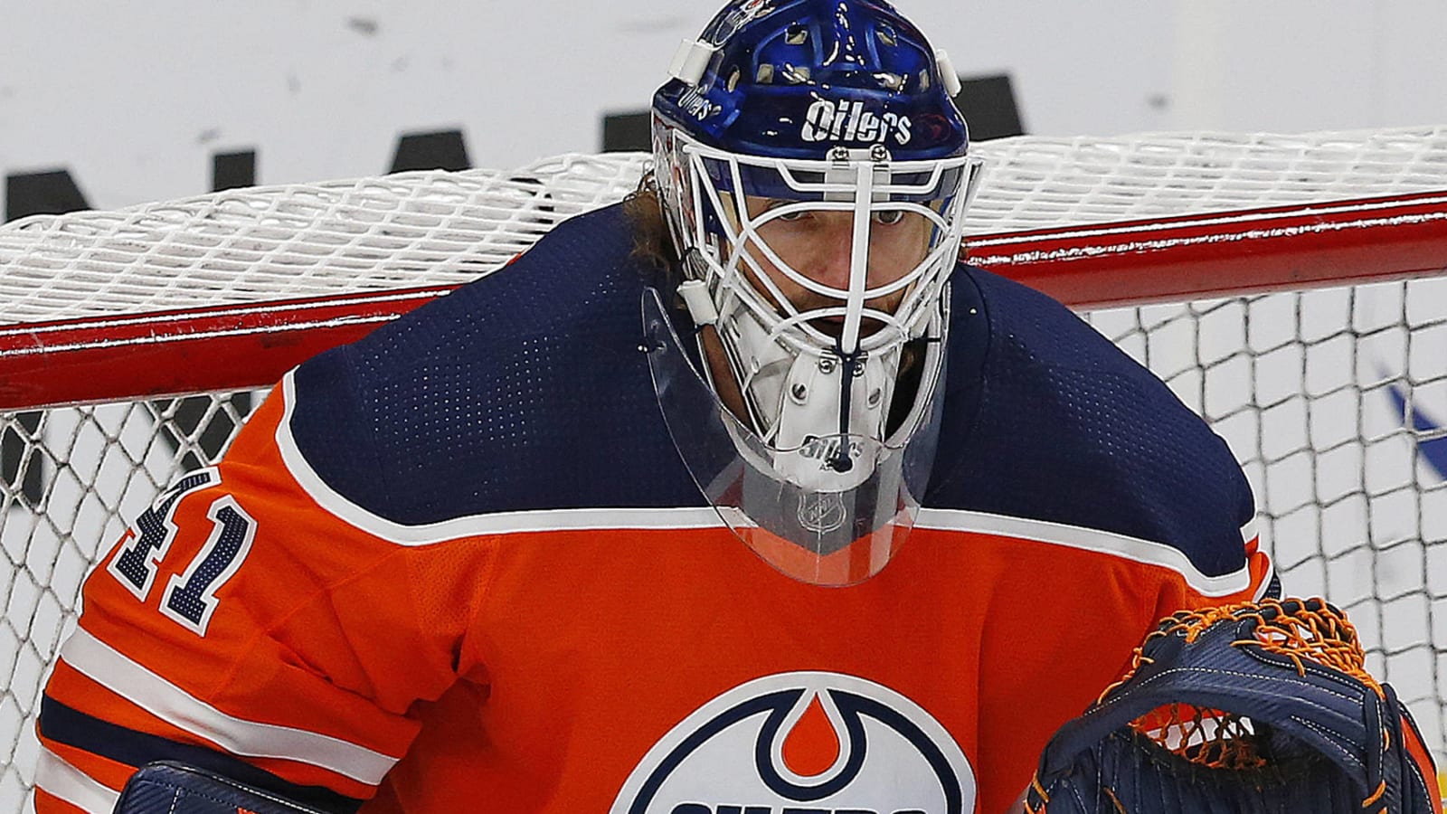 Oilers place Mike Smith on IR with lower-body injury