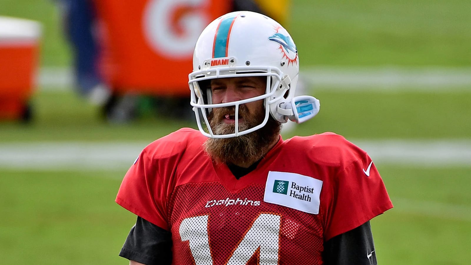 Dolphins officially name Ryan Fitzpatrick Week 1 starter