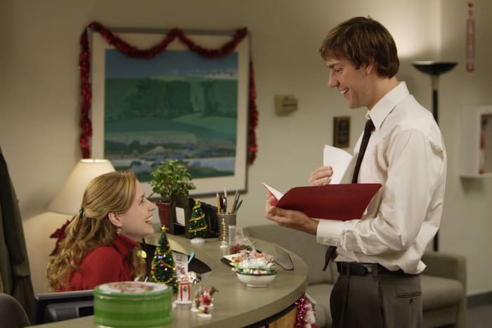 John Krasinski and Jenna Fischer in 'The Office'