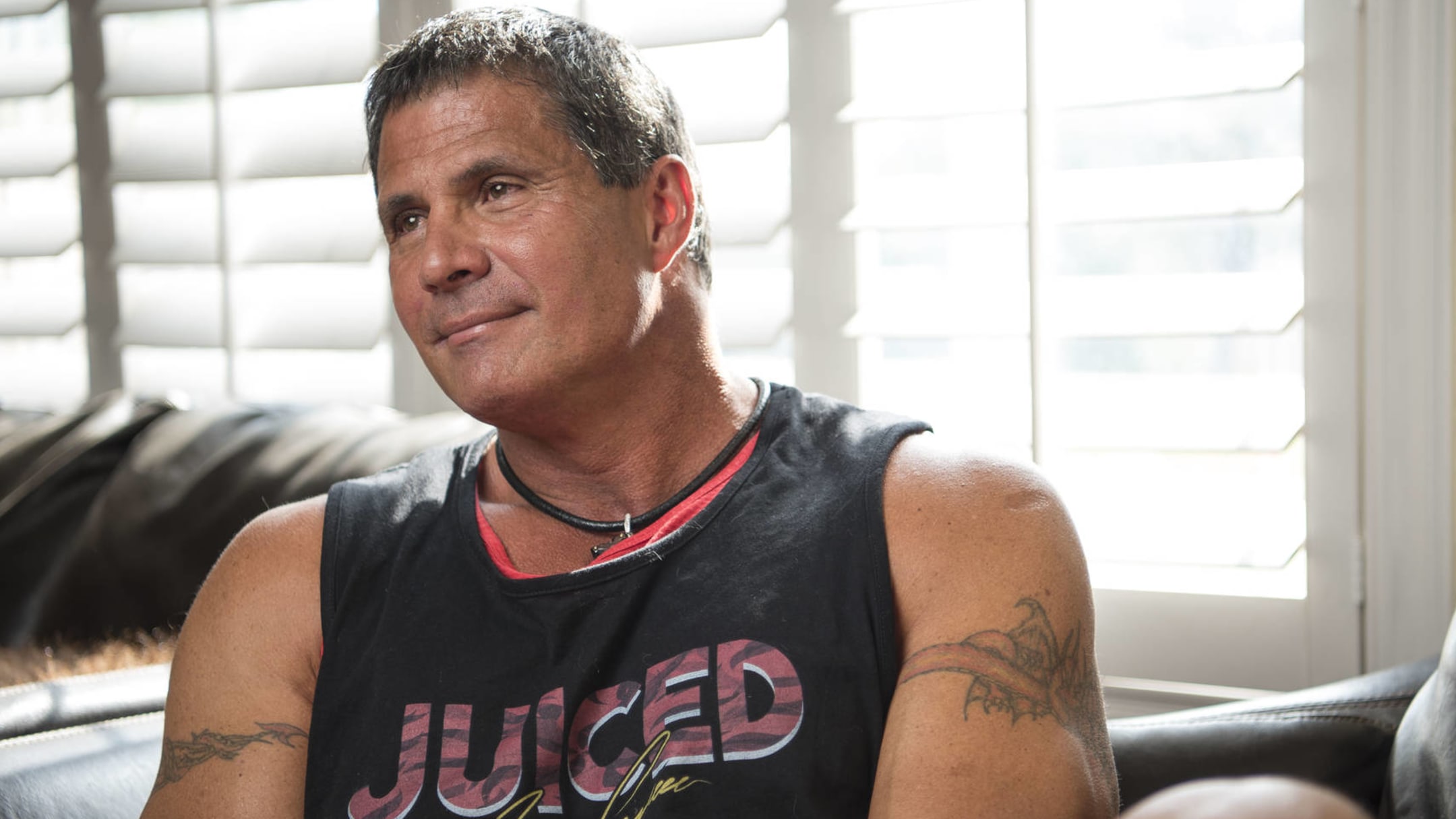 Jose Canseco attracts fans to Aldergrove tournament - The Abbotsford News