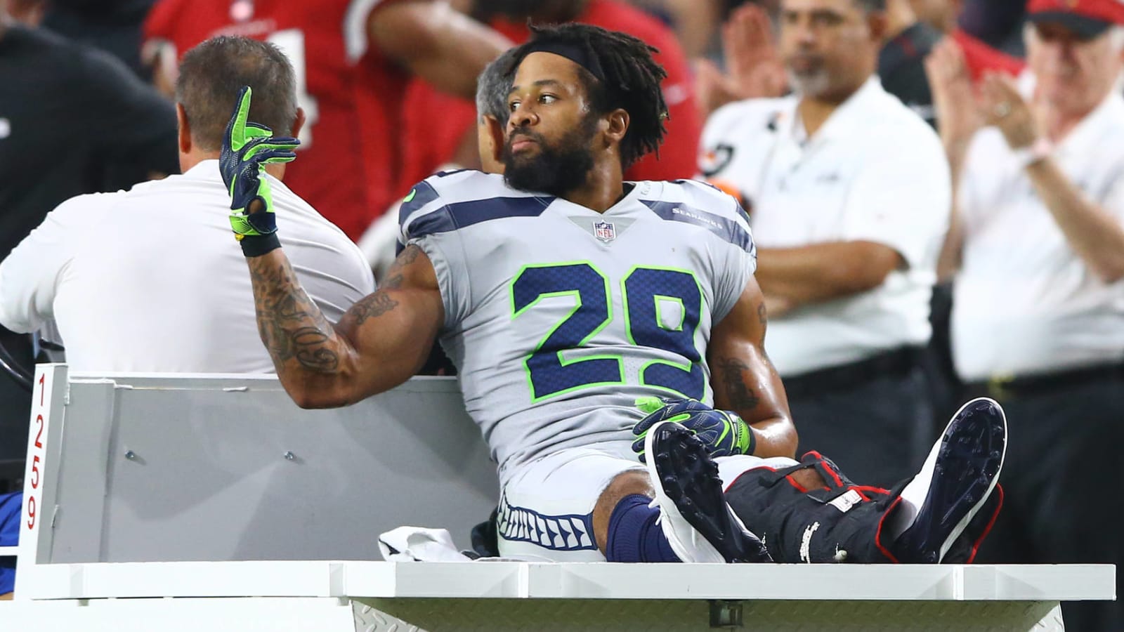 Earl Thomas' gesture was a refutation of team-first NFL culture