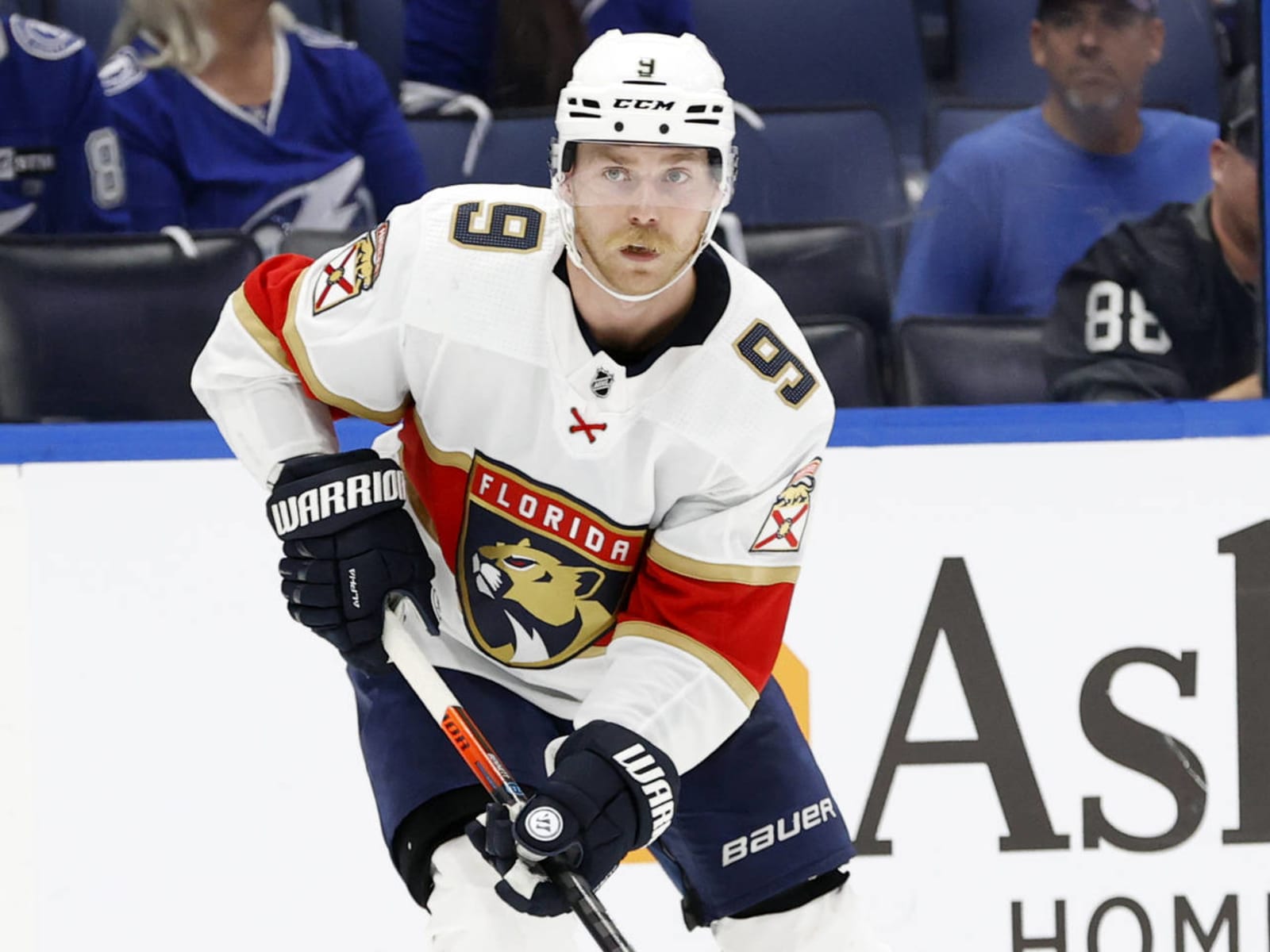 Panthers' Sam Bennett sparks controversy with Maple Leafs in Game 2 - fans  erupt in outrage