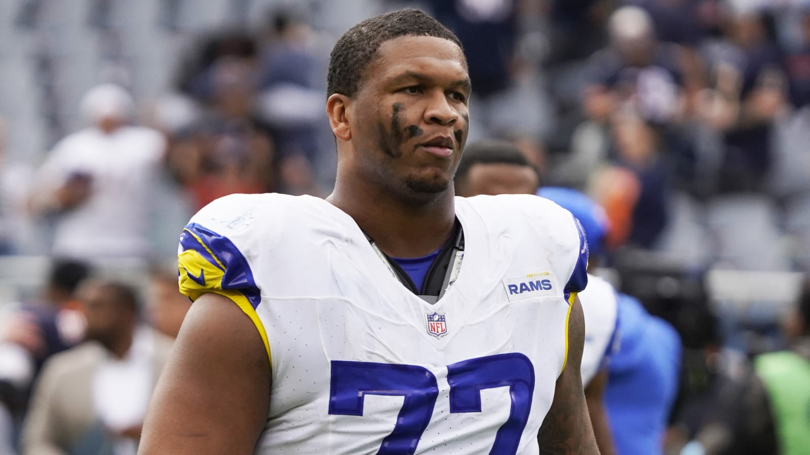 Rams re-sign key offensive player as busy day continues
