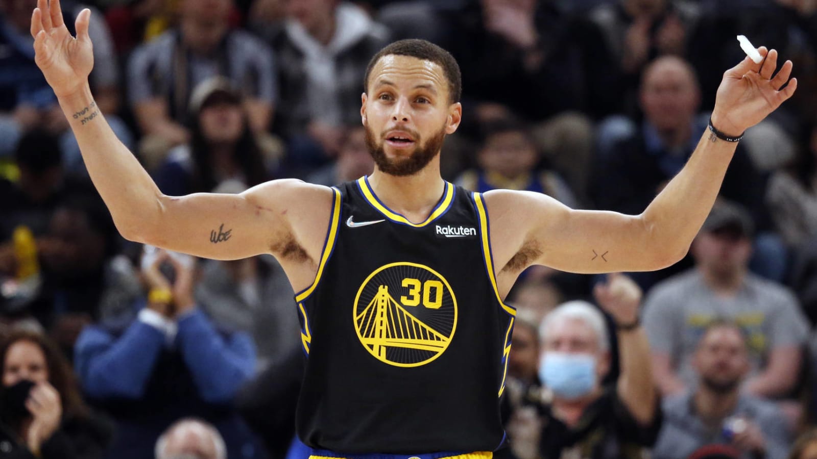 Stephen Curry on Warriors vs. Jordan's Bulls: 'Dubs in six'