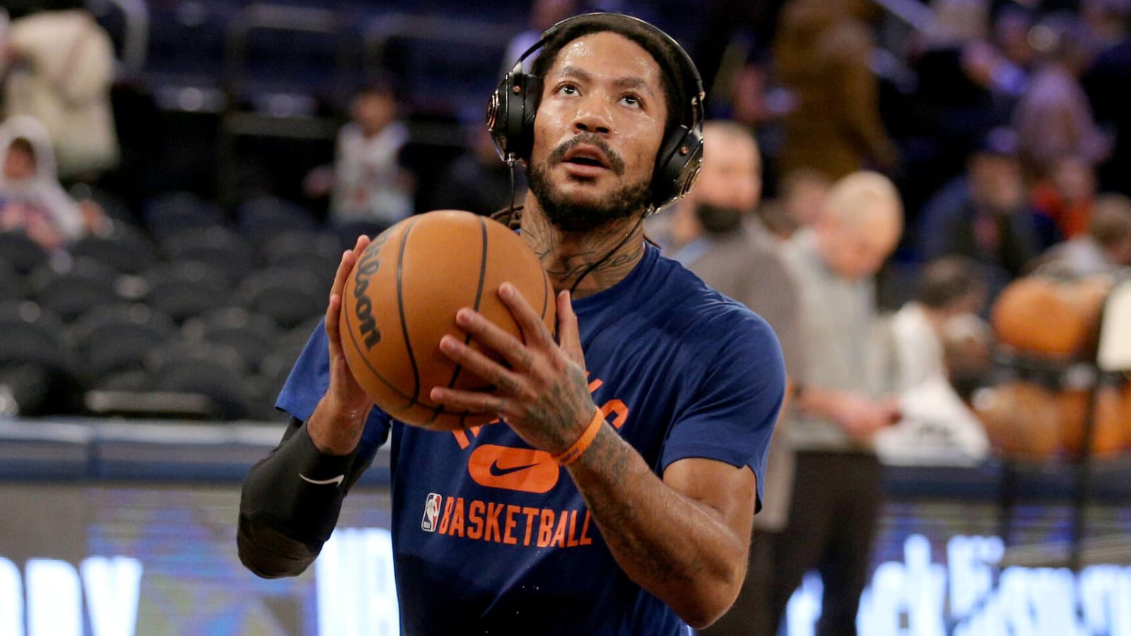 Derrick Rose reveals he is at his rookie weight