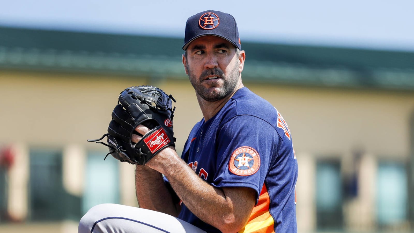 Astros' Baker: Verlander 'probably not' Opening Day starter