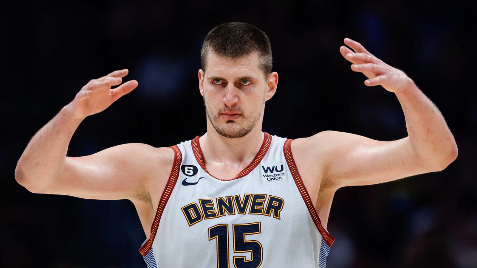 Watch: Nikola Jokic pulls an 'Ishbia' on KD